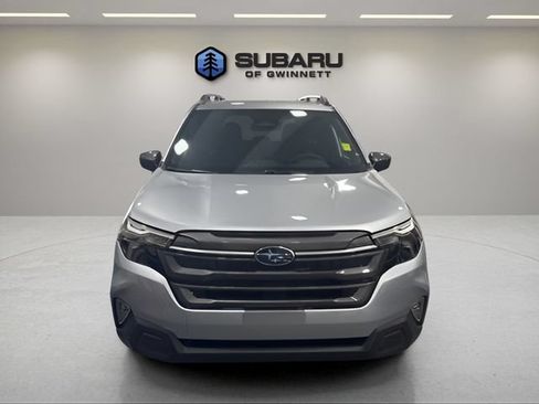 Used 2026 Subaru Forester Premium AWD/4WD image 6