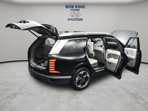 New 2026 Hyundai Palisade Limited FWD image 18