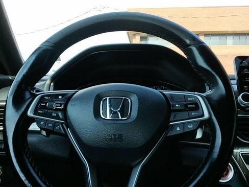 Used 2022 Honda Accord Sport image 13