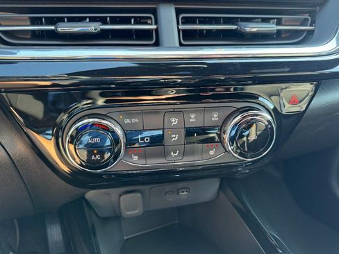New 2026 Chevrolet Trax RS w/ Driver Confidence Package FWD image 13