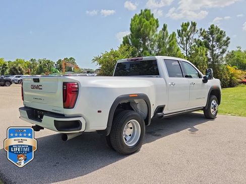Certified 2024 GMC Sierra 3500 Denali w/ Denali Reserve Package AWD/4WD image 4