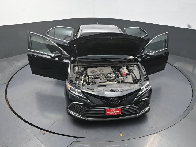 Used 2023 Toyota Camry LE AWD/4WD image 40