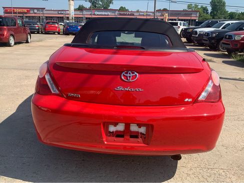 Used 2006 Toyota Solara SE image 28
