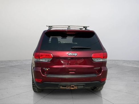 Used 2019 Jeep Grand Cherokee Laredo AWD/4WD image 14