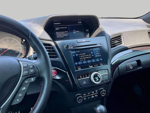 Used 2019 Acura ILX FWD image 7
