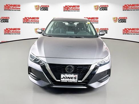 Used 2021 Nissan Sentra SV image 11