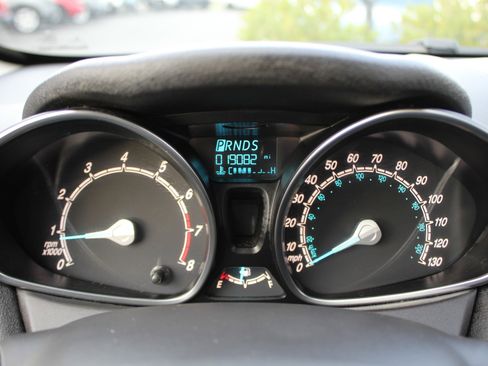 Used 2017 Ford Fiesta SE w/ Equipment Group 201A image 24