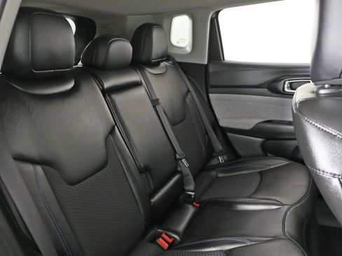 Used 2022 Jeep Compass Latitude w/ Convenience Group image 33