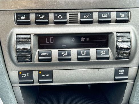 Used 2005 Porsche Boxster S image 17