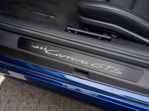 Used 2024 Porsche 911 Carrera GTS image 12