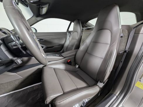 Certified 2025 Porsche 718 Cayman S image 5