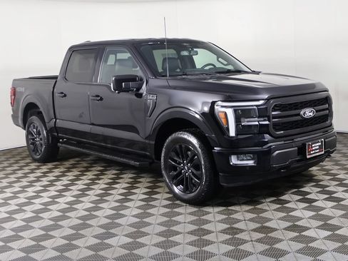 Used 2024 Ford F150 Lariat AWD/4WD image 2