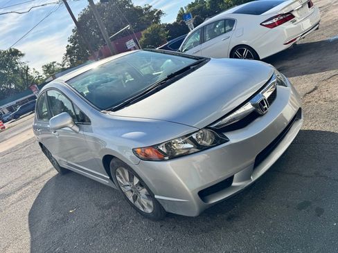 Used 2010 Honda Civic EX image 1