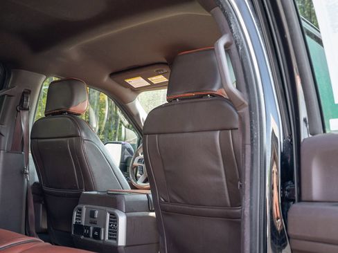 Certified 2019 Ford F150 King Ranch w/ Equipment Group 601A Luxury AWD/4WD image 14