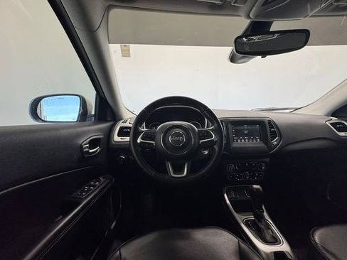 Used 2020 Jeep Compass Latitude image 22