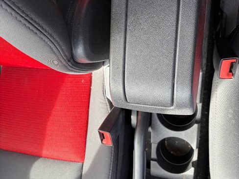 Used 2008 Dodge Caliber SXT image 16