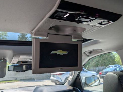 Used 2020 Chevrolet Tahoe LT image 19