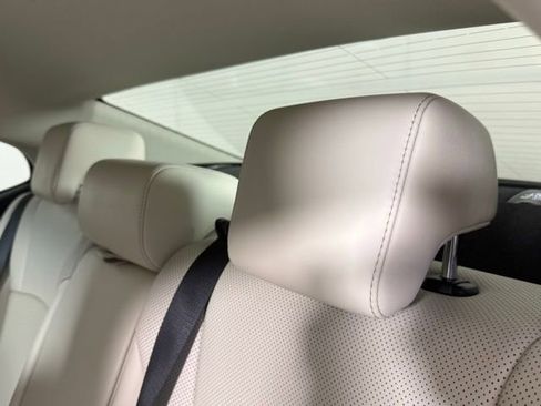 Used 2025 Lexus ES 300h w/ Premium Package image 24