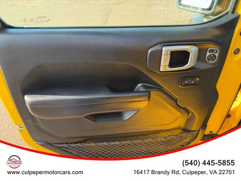 Used 2019 Jeep Wrangler Unlimited Sport image 8