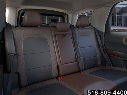 Used 2025 Ford Bronco Sport Outer Banks w/ Outer Banks Tech Package+ AWD/4WD image 12