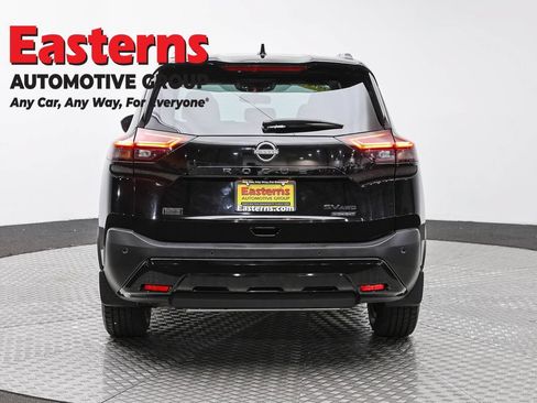 Used 2023 Nissan Rogue SV w/ SV Premium B Package AWD/4WD image 6