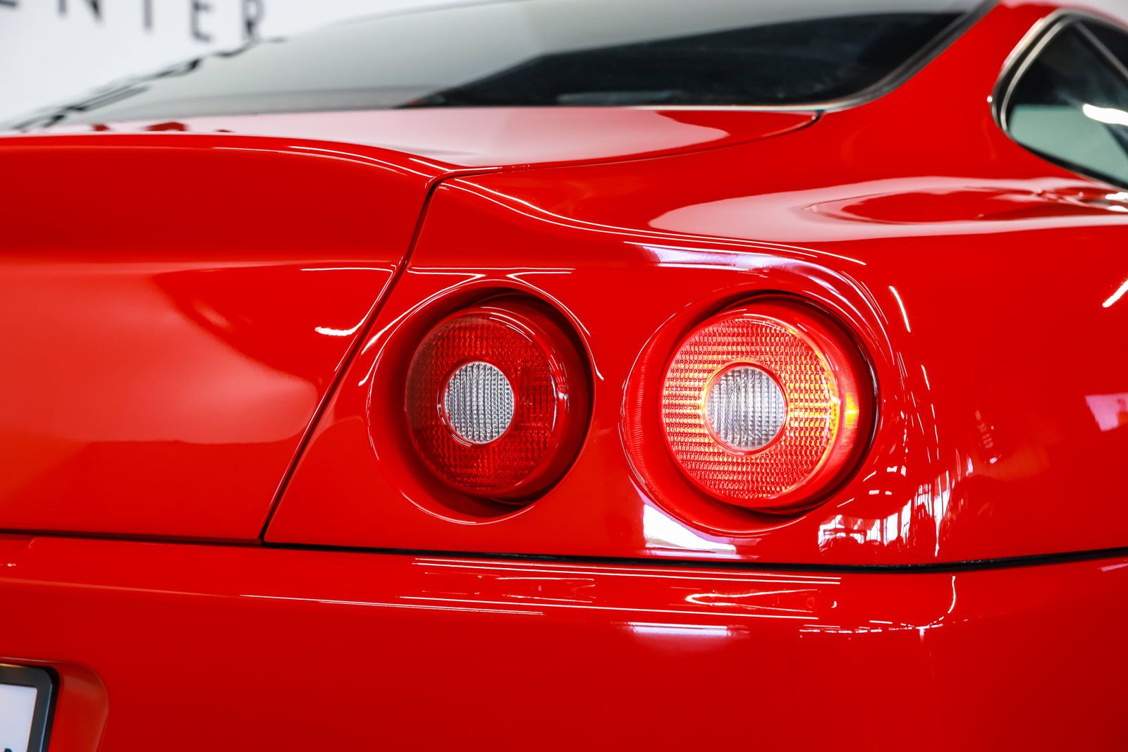 Used 2000 Ferrari 550 Maranello Coupe RWD image 20