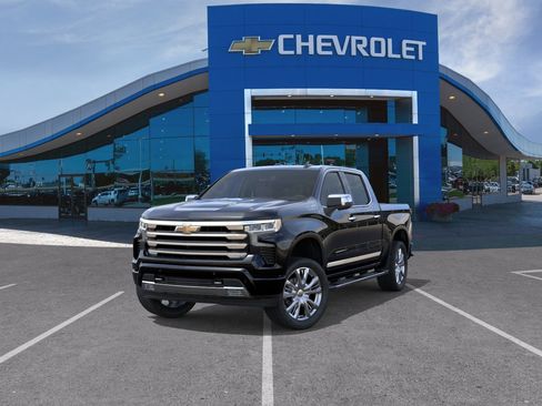 New 2026 Chevrolet Silverado 1500 High Country w/ High Country Premium Package AWD/4WD image 37