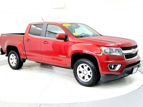Used 2016 Chevrolet Colorado LT w/ LT Convenience Package image 7