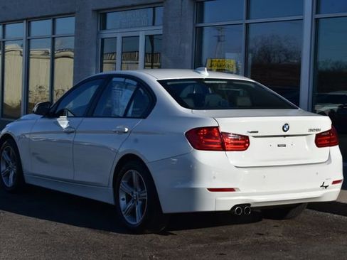 Used 2014 BMW 328i xDrive Sedan AWD/4WD image 9
