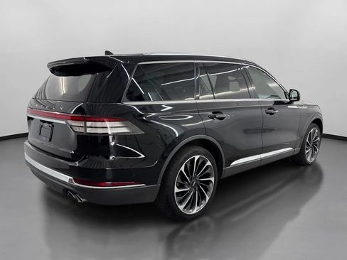 Used 2023 Lincoln Aviator Reserve w/ Equipment Group 201A AWD/4WD image 10