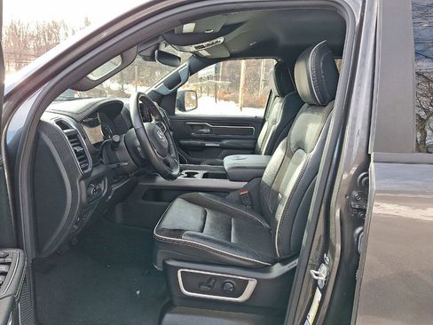Used 2022 RAM 1500 Laramie w/ Sport Appearance Package image 11