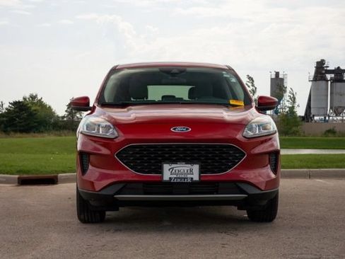 Used 2020 Ford Escape SE AWD/4WD image 2