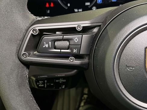 New 2026 Porsche Taycan image 38