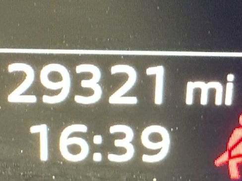 Used 2023 Audi Q4 e-tron Premium w/ Convenience Package image 20