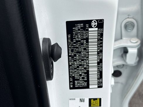 Used 2023 Toyota Corolla SE image 32