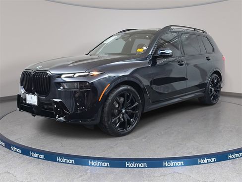 Used 2024 BMW X7 xDrive40i w/ Executive Package image 1