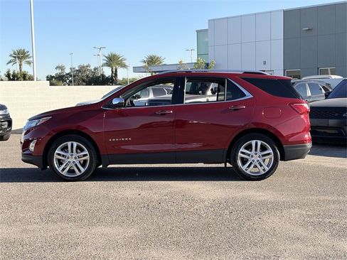 Used 2020 Chevrolet Equinox Premier image 29