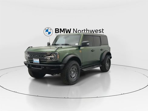 Used 2024 Ford Bronco Badlands AWD/4WD image 9