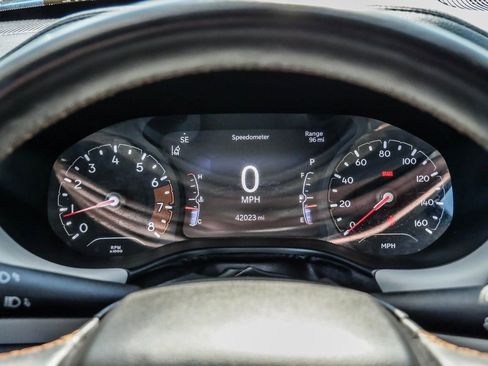 Used 2022 Jeep Compass Limited image 35