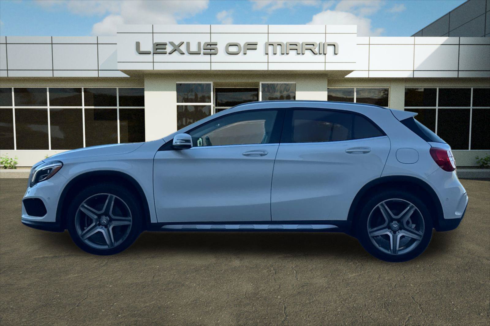 Used 2016 Mercedes-Benz GLA 250 image 2