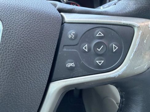 Used 2017 GMC Acadia Denali w/ Technology Package FWD image 27