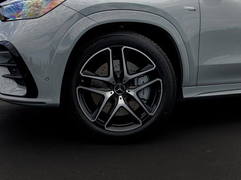 New 2026 Mercedes-Benz GLE 53 AMG 4MATIC image 2