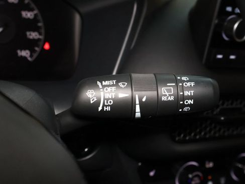 Used 2025 Honda HR-V Sport image 23