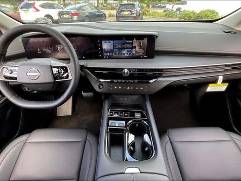 New 2025 Nissan Murano SV image 6