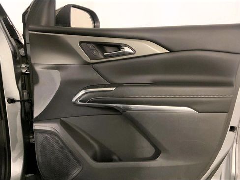 Used 2024 Chevrolet Traverse LT AWD/4WD image 26