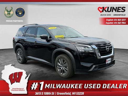 Used 2025 Nissan Pathfinder SV AWD/4WD image 1