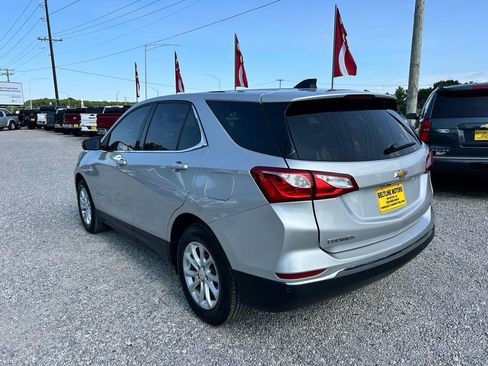 Used 2018 Chevrolet Equinox LT FWD image 17