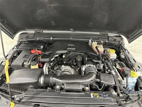 Used 2018 Jeep Wrangler Unlimited Sport S image 26