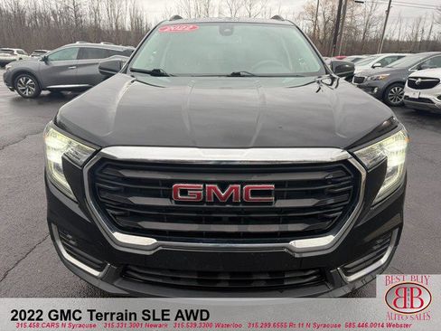 Used 2022 GMC Terrain SLE w/ Driver Convenience Package AWD/4WD image 8
