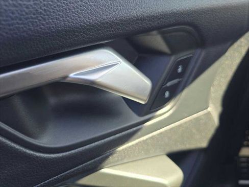 New 2025 Audi Q3 2.0T Premium Plus image 26